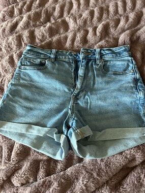 American Eagle Outfitters Light Blue Jean shorts